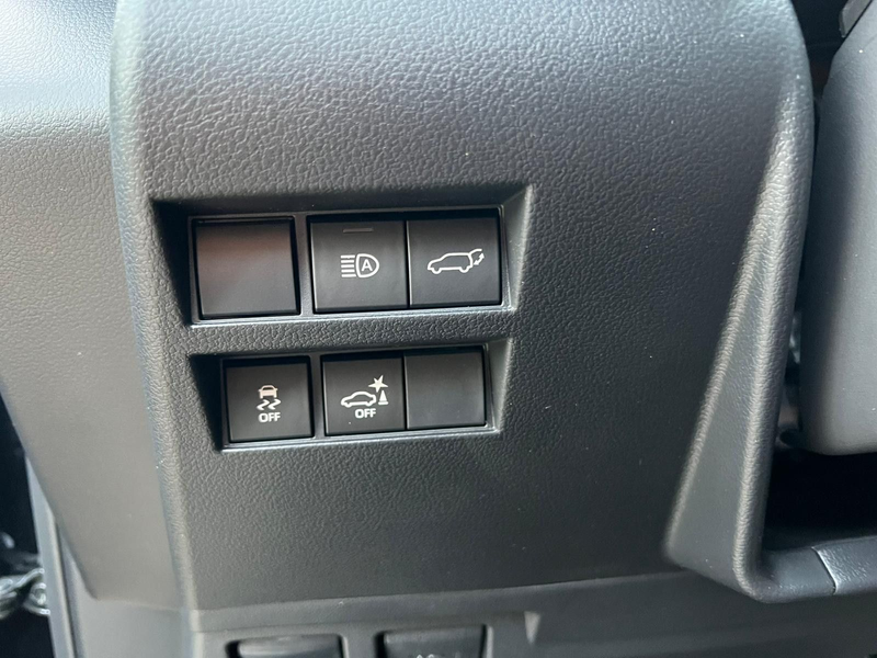 Toyota Land Cruiser 300 70thANV+HUD+360cam+V6P+415HP+NEU+EU.REG — photo 15