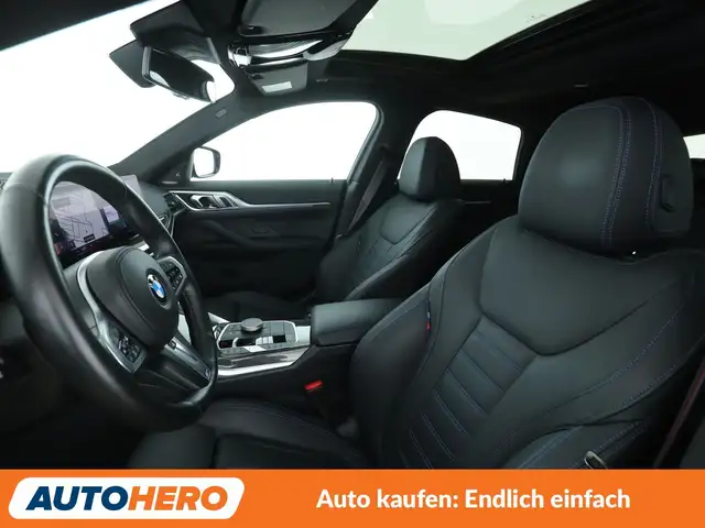 BMW 4 Series view 10