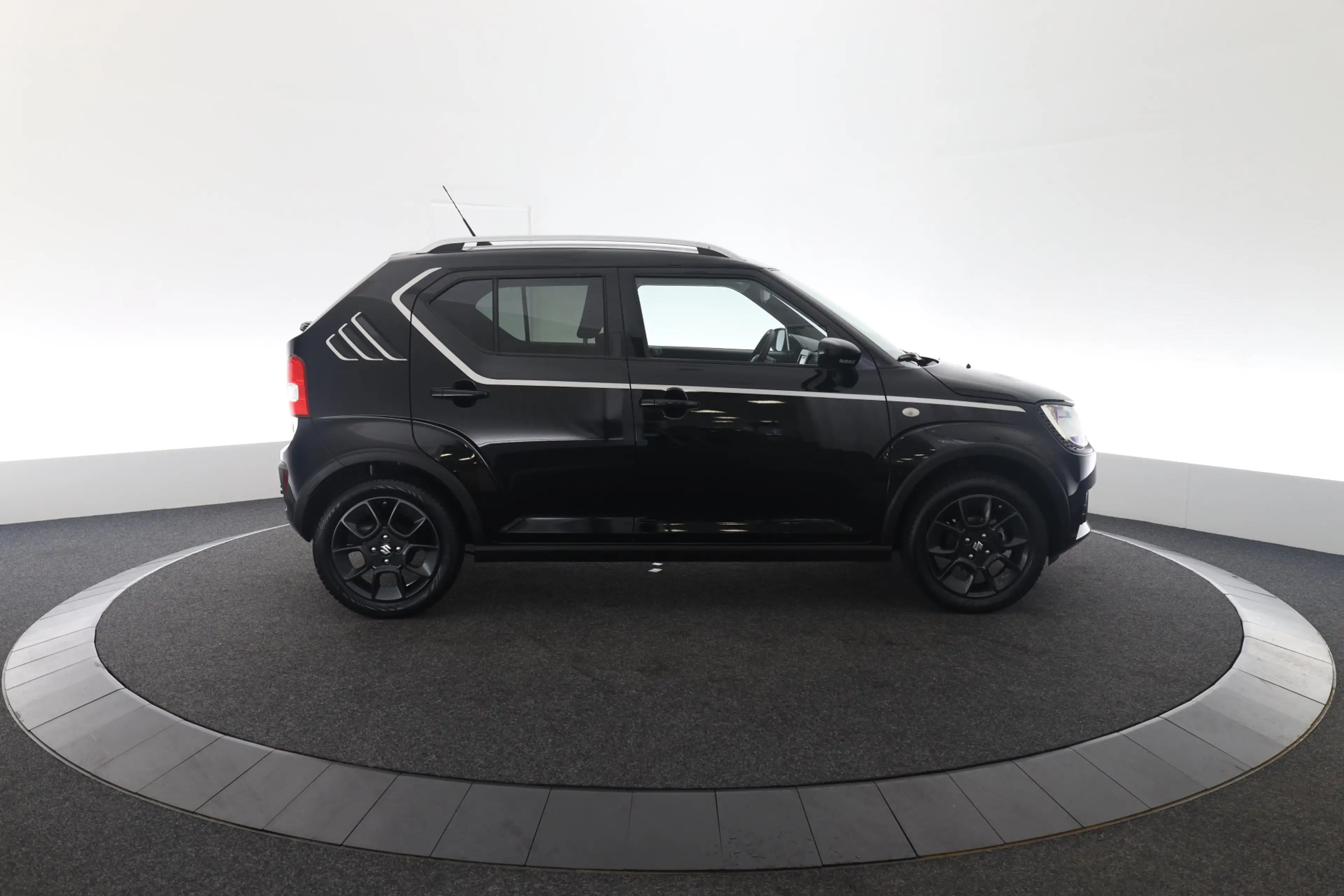 Suzuki Ignis 1.2 Select — photo 4