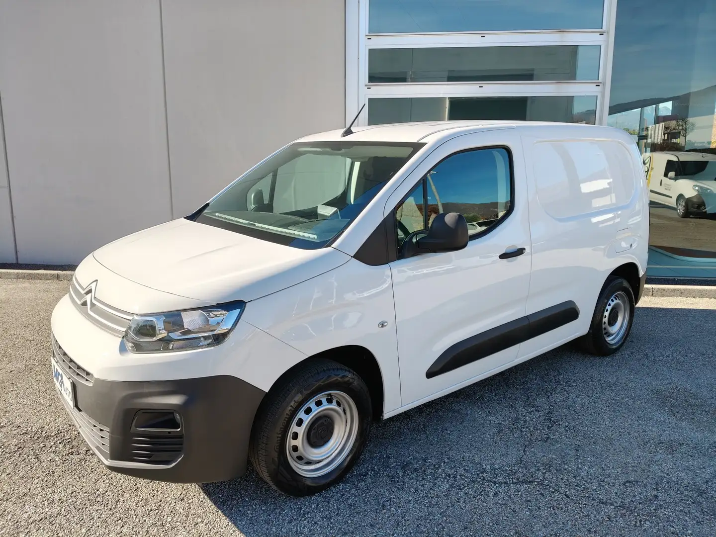 Citroen Berlingo Berlingo BlueHDi 1.6 100 S&S Van M Club 3 POSTI Bianco - 2