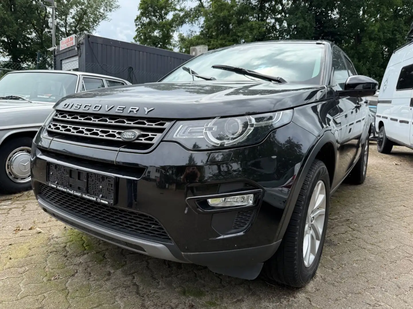 Land Rover Discovery Sport SE AWD Noir - 1