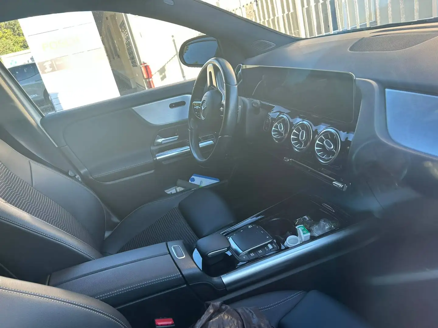 Mercedes-Benz GLA 200 GLA 200 d 4MATIC Aut. Weiß - 2