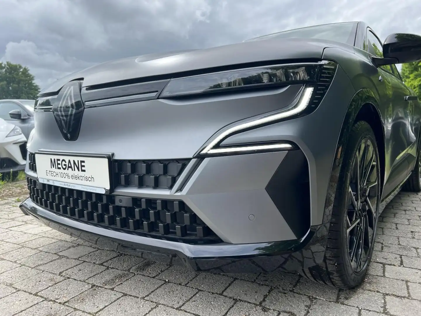 Renault Megane E-Tech Electric Grau - 2