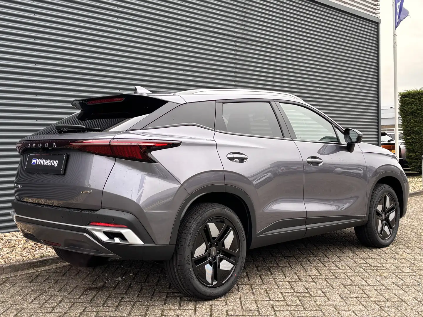 Omoda 5 1.6 T-GDi Premium Hybride Automaat met Lederen bek Grau - 2