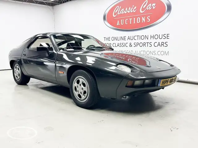 Porsche 928 - ONLINE AUCTION