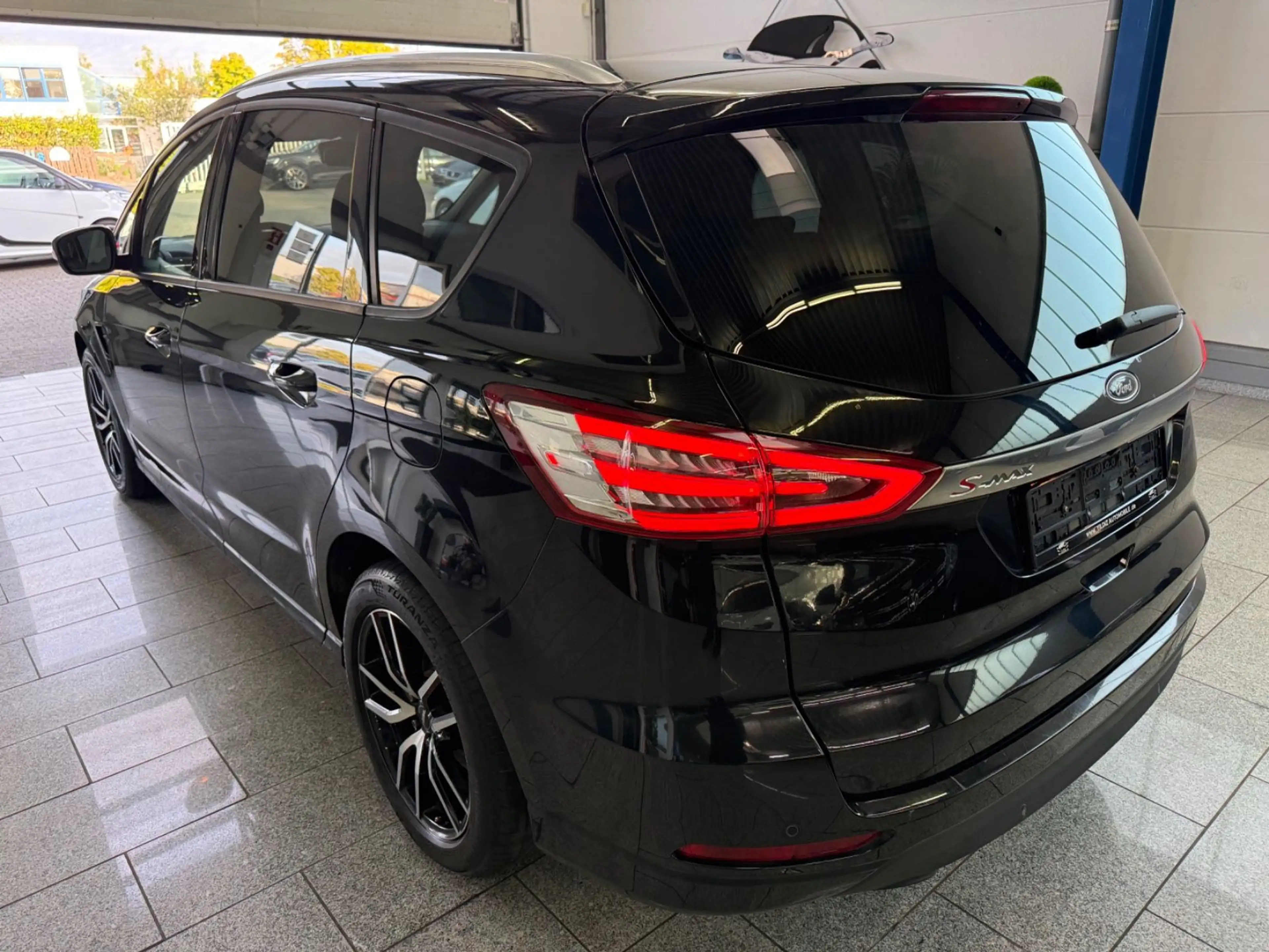 Ford S-Max 2.0 TDCI*7-SITZ*AUT*CAM*TMP*NAV*SHZ*ZHNRNE — photo 9