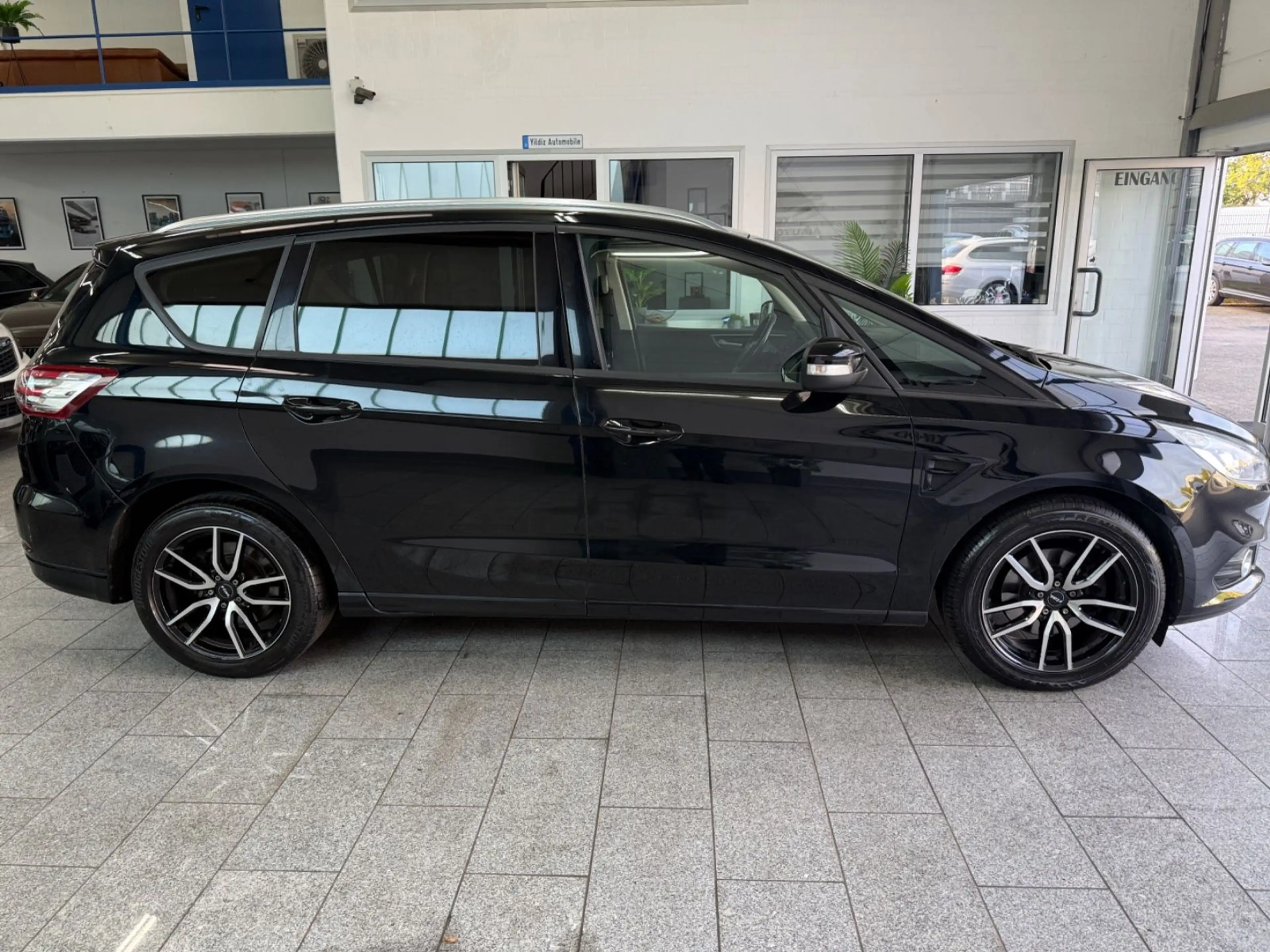 Ford S-Max 2.0 TDCI*7-SITZ*AUT*CAM*TMP*NAV*SHZ*ZHNRNE — photo 6