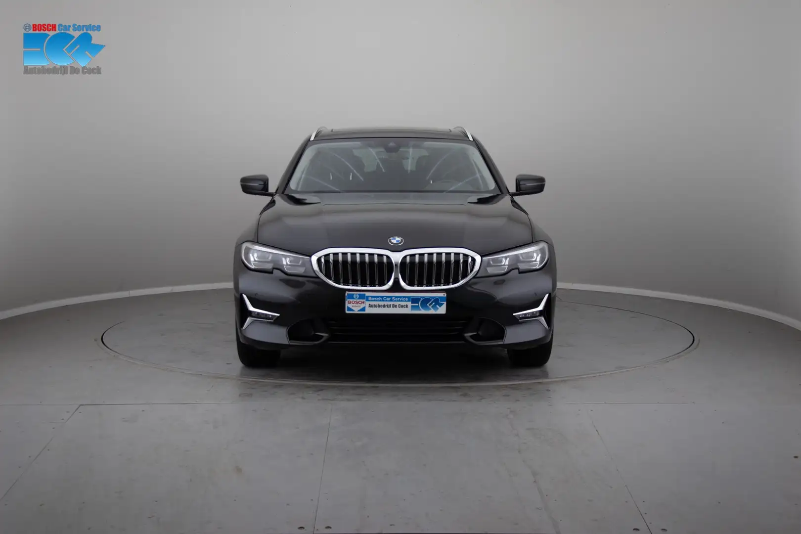 BMW 330 Touring330e,Luxury-pack,Pano-dak,Trekhaak,Harman Zwart - 2