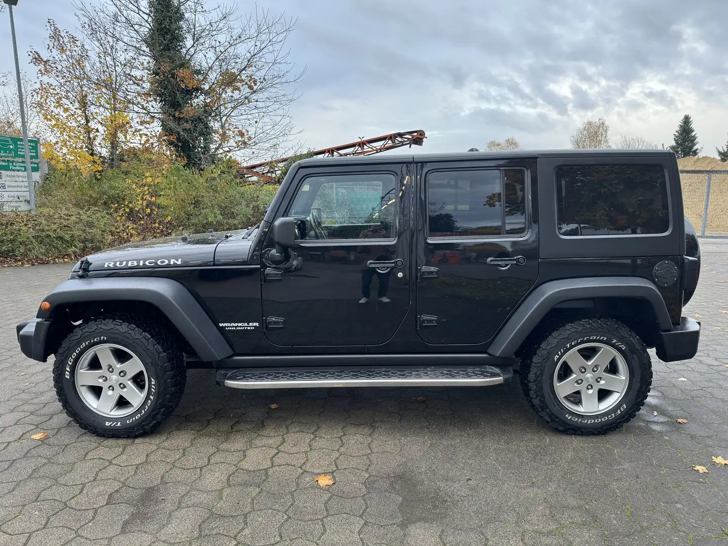 Jeep Wrangler Rubicon Dual-Top Schwarz - 1