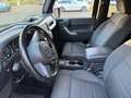 Jeep Wrangler Rubicon Dual-Top Schwarz - thumbnail 11