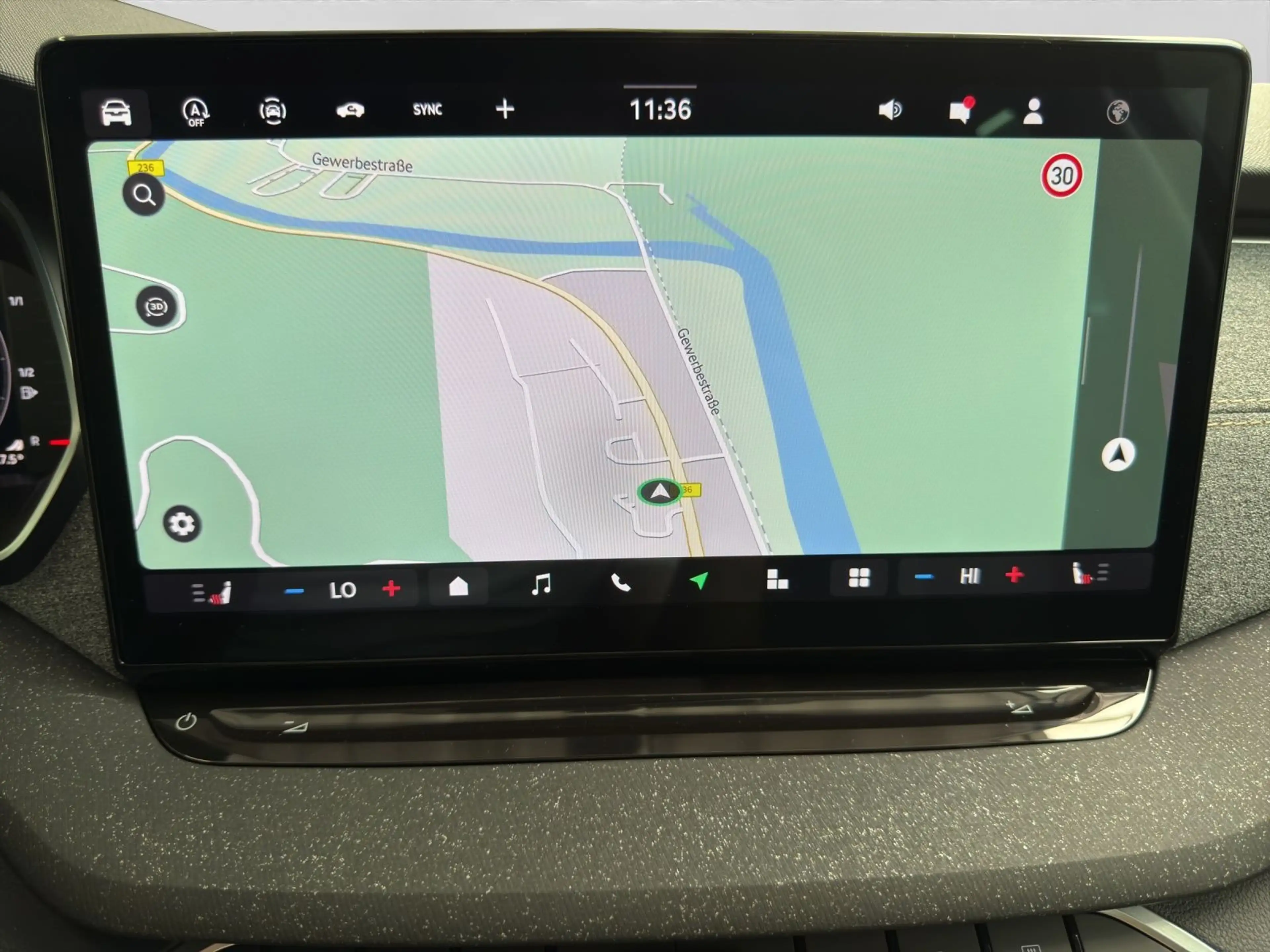 Skoda Octavia Combi 1.5 TSI DSG SELECTION KAMERA NAVI — photo 13