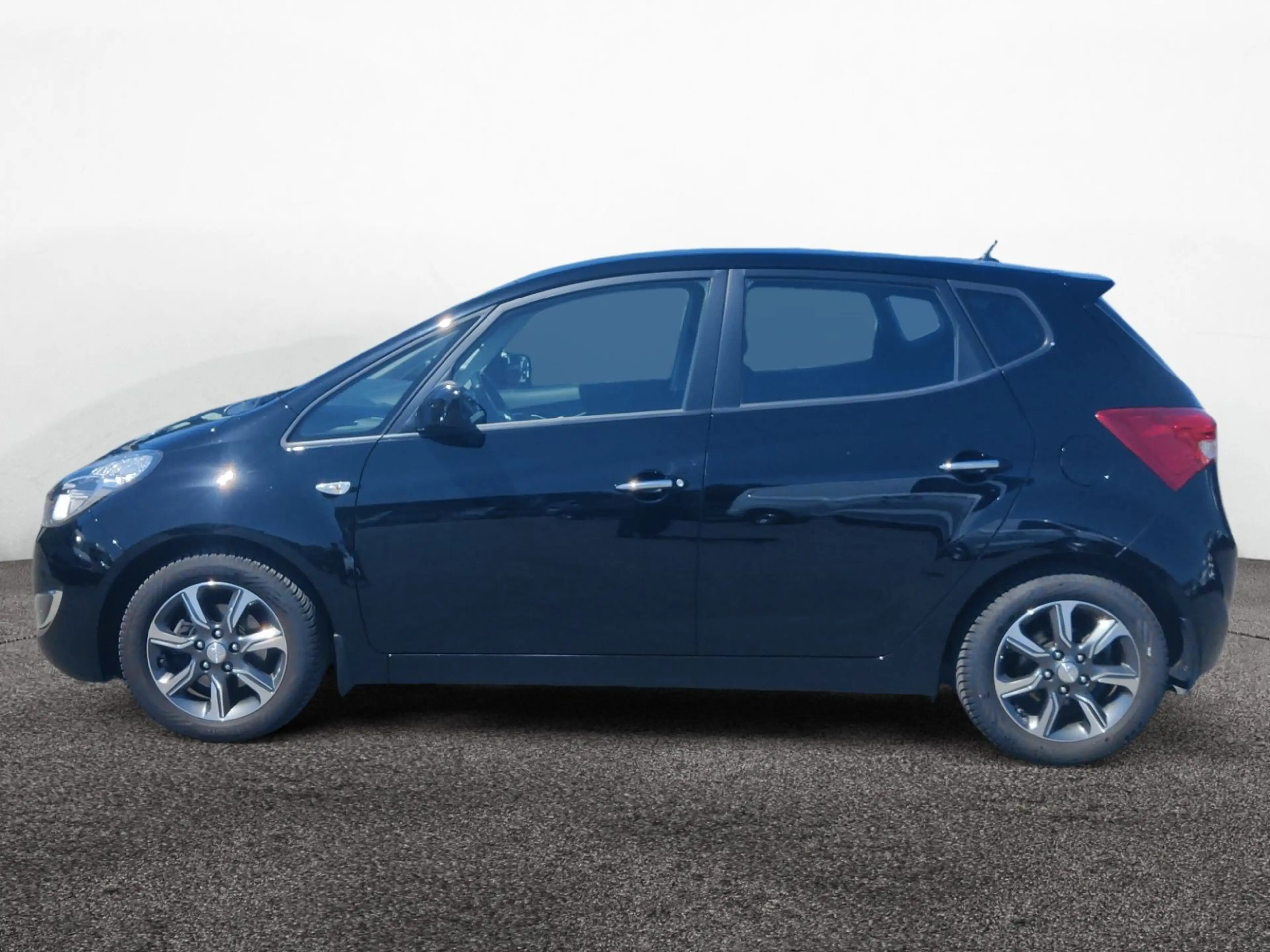 Hyundai iX20 1.6 Klima Isofix — photo 7