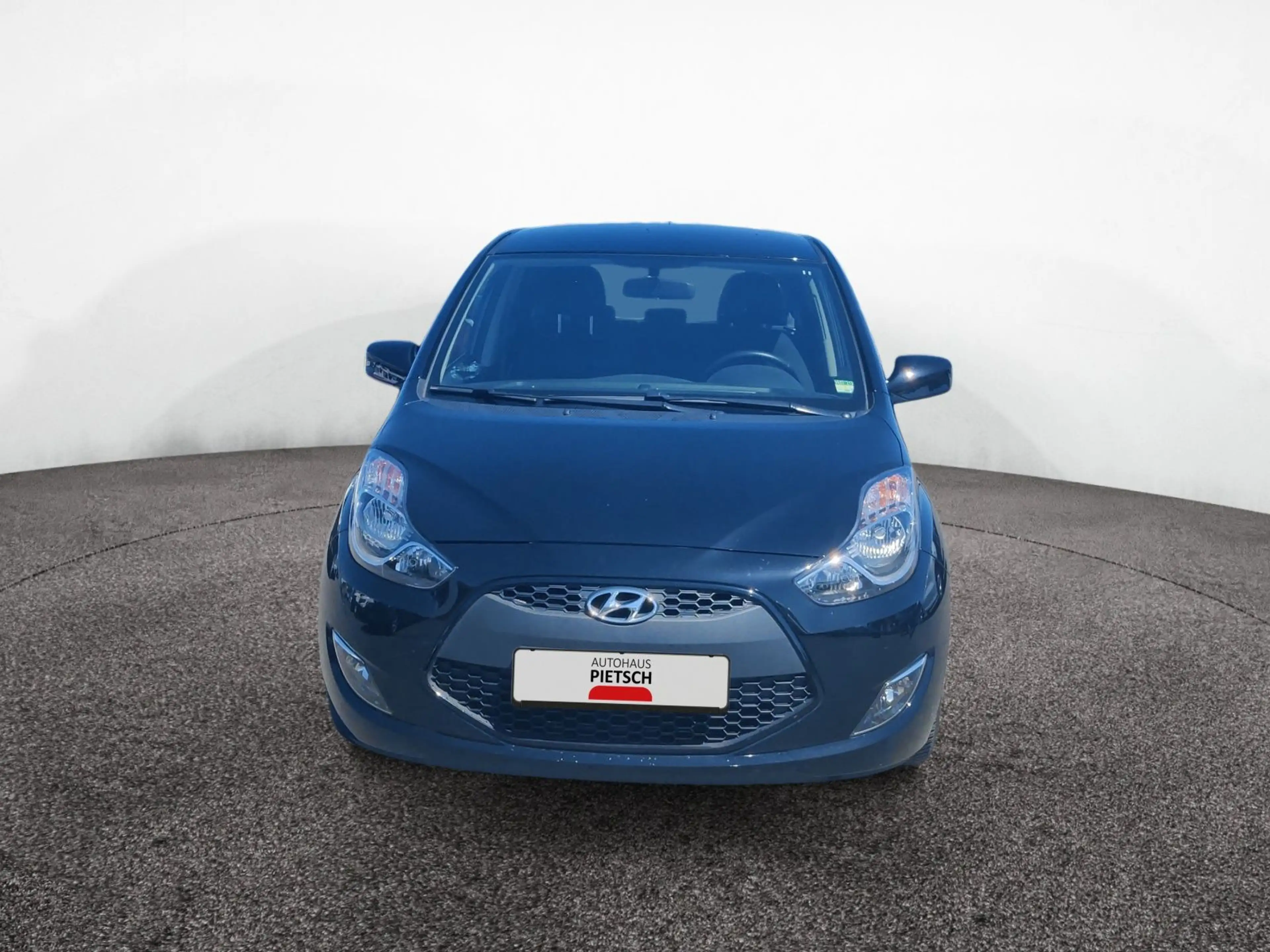 Hyundai iX20 1.6 Klima Isofix — photo 14