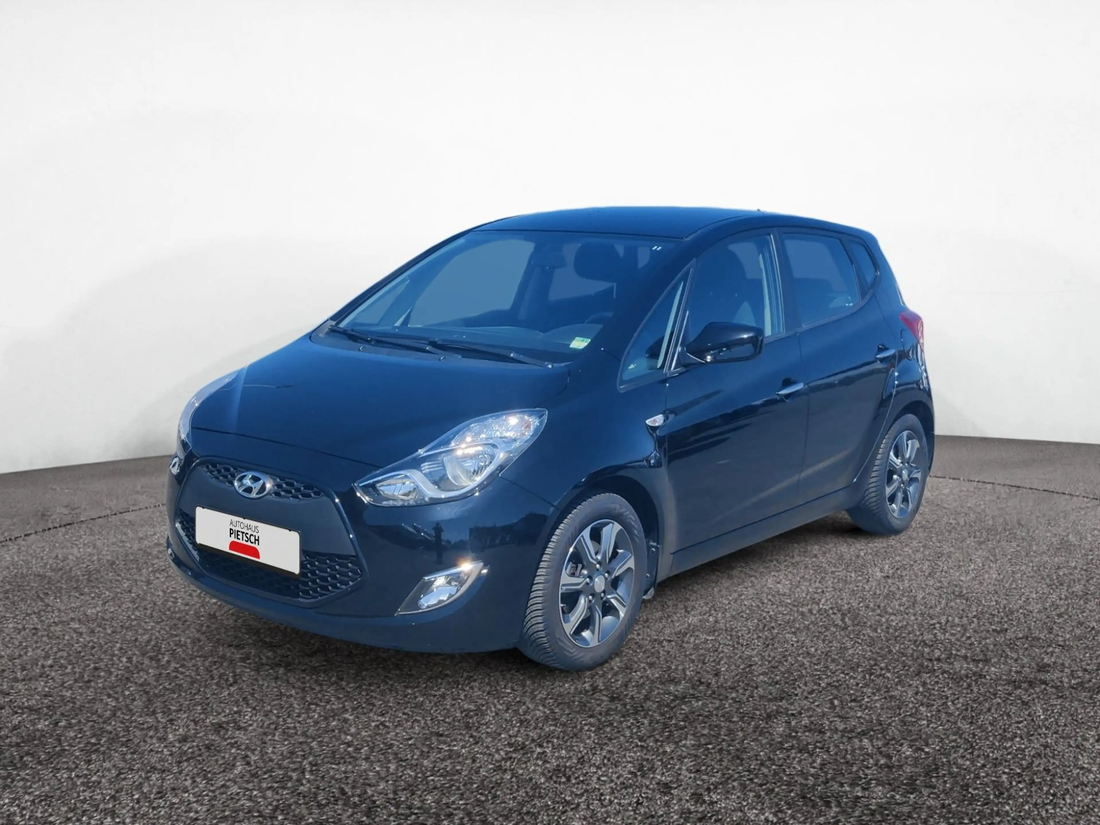 Hyundai iX20 1.6 Klima Isofix — photo 6