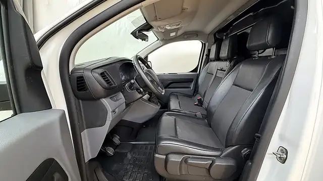 Peugeot Expert view 3