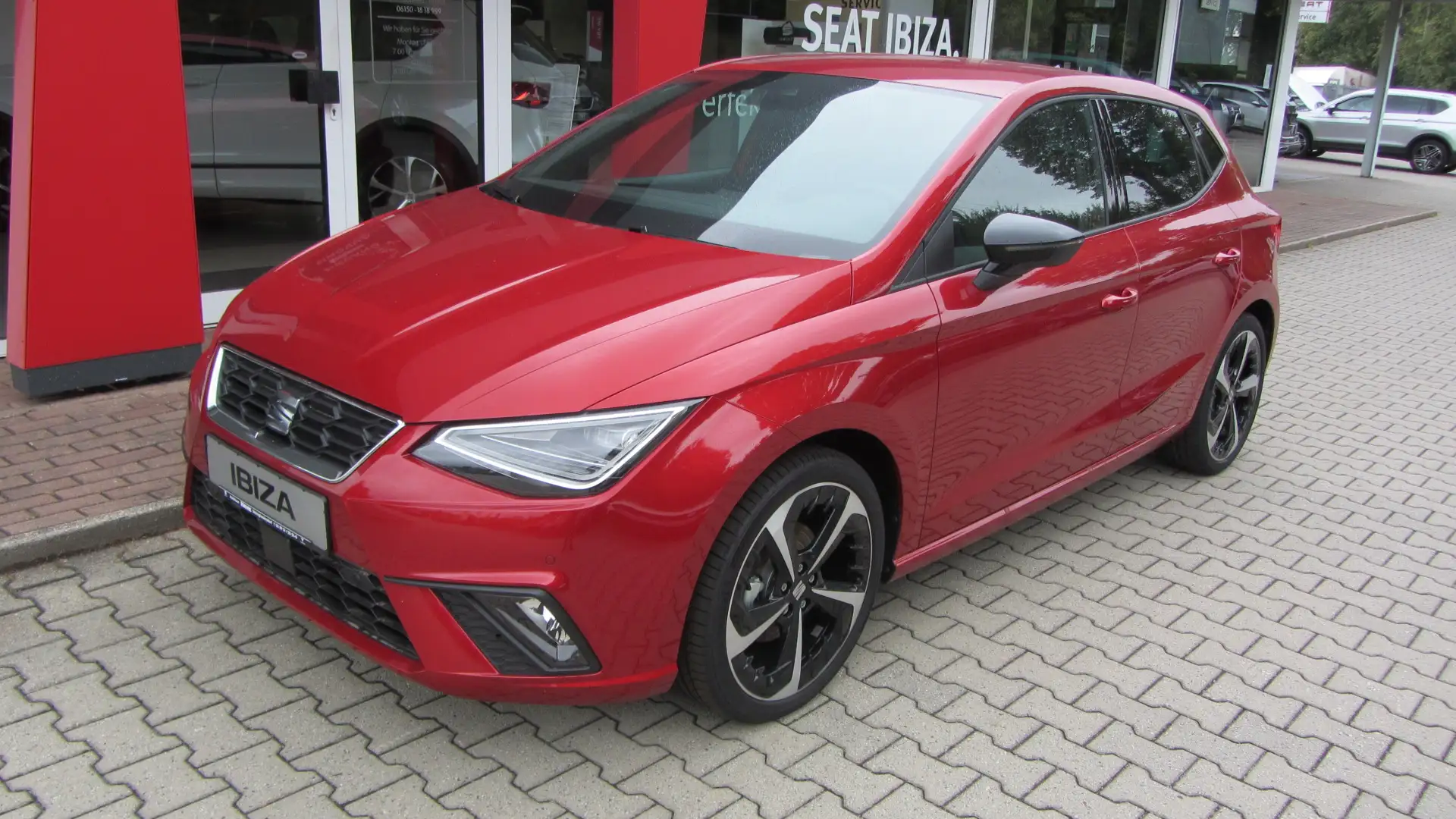 SEAT Ibiza FR Rot - 1