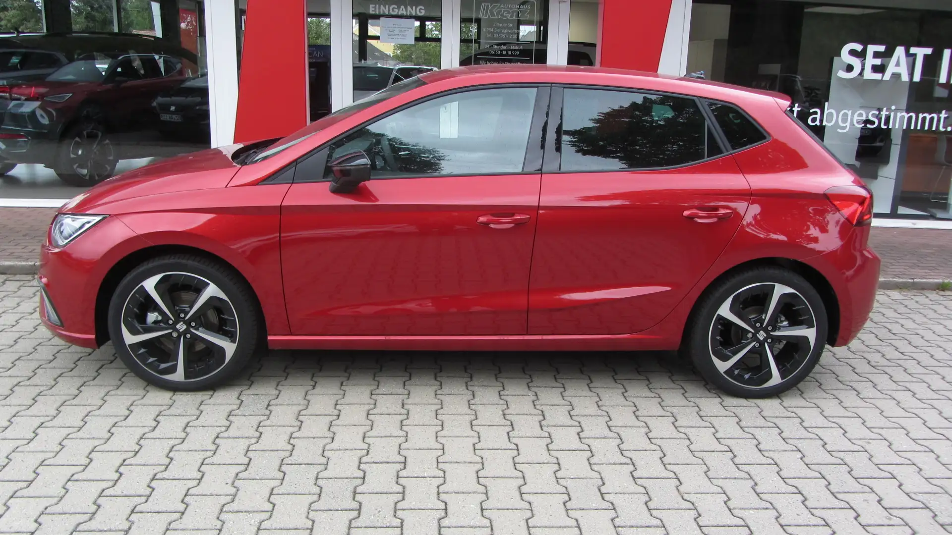 SEAT Ibiza FR Rot - 2