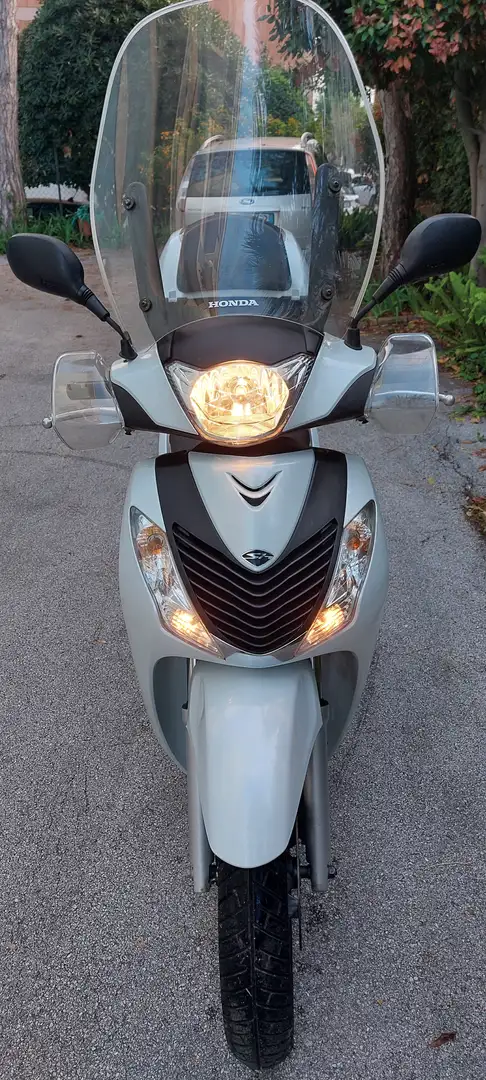 Honda SH 125i Bianco - 2