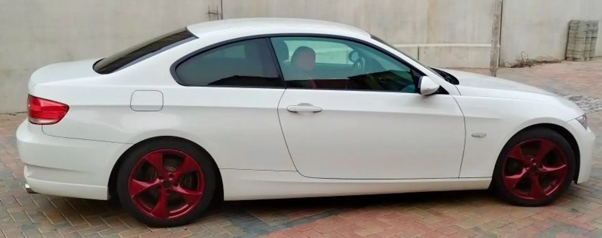 BMW 320 320i+Coupe+Aut. Weiß - 2