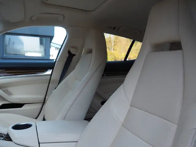 Porsche Panamera Panamera GTS DSG GTS Ansicht 18