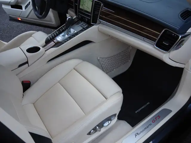 Porsche Panamera Panamera GTS DSG GTS Ansicht 22