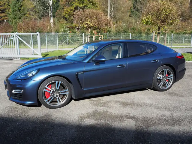 Porsche Panamera Panamera GTS DSG GTS Ansicht 3