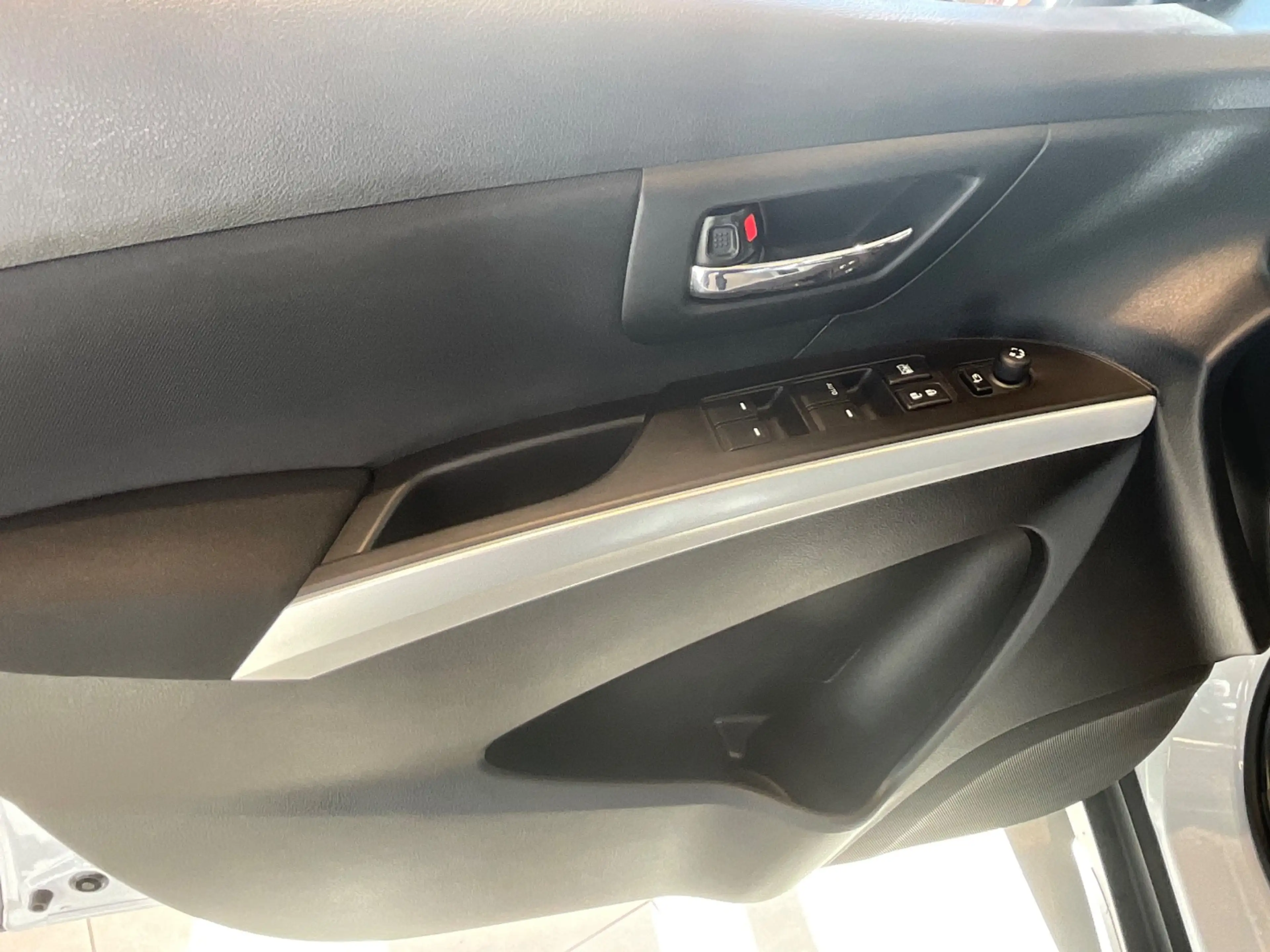 Suzuki SX4 S-Cross 1.4 DITC 4x4 Comfort+ ACC+LED+Navi — photo 10