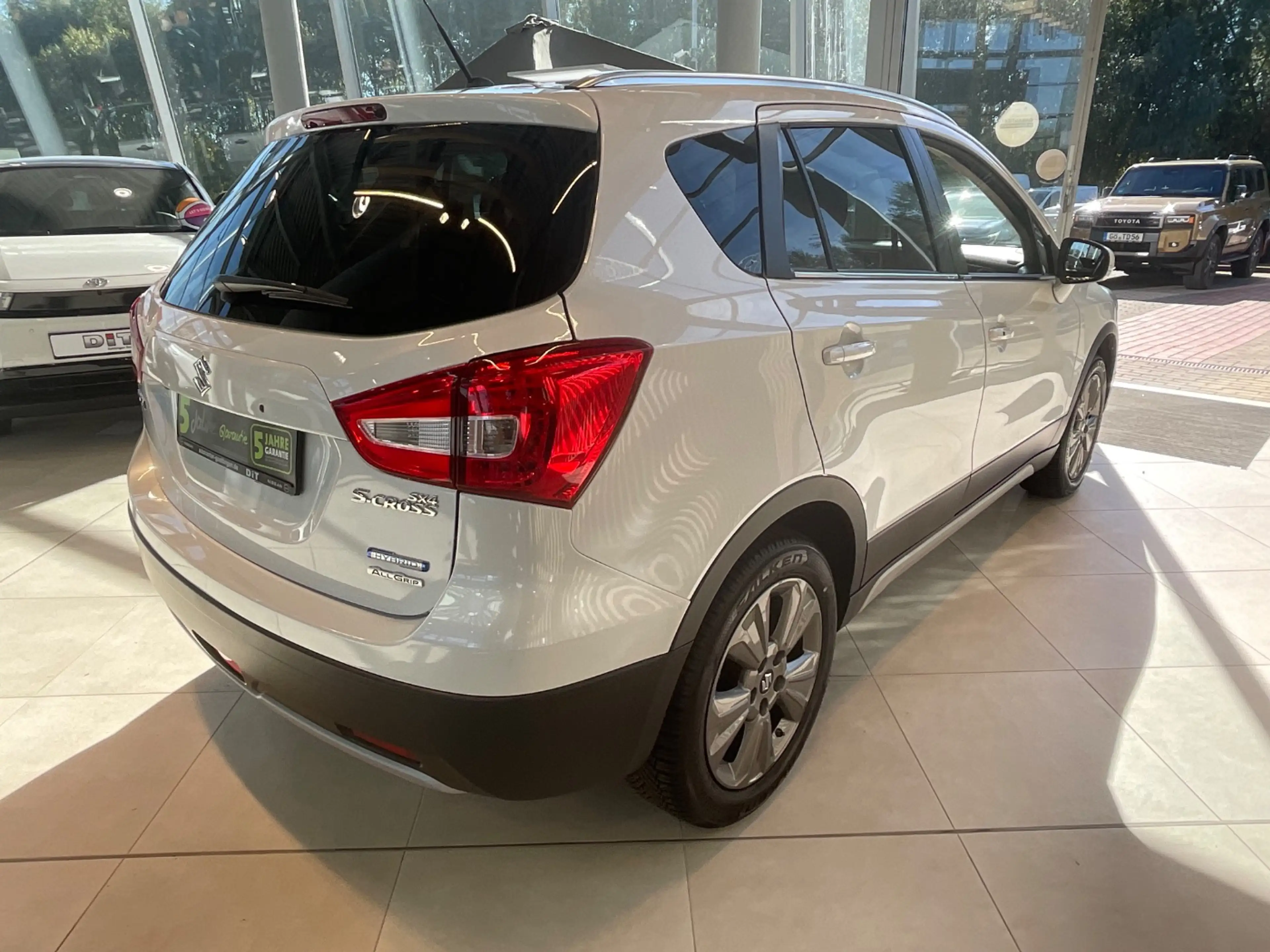 Suzuki SX4 S-Cross 1.4 DITC 4x4 Comfort+ ACC+LED+Navi — photo 4