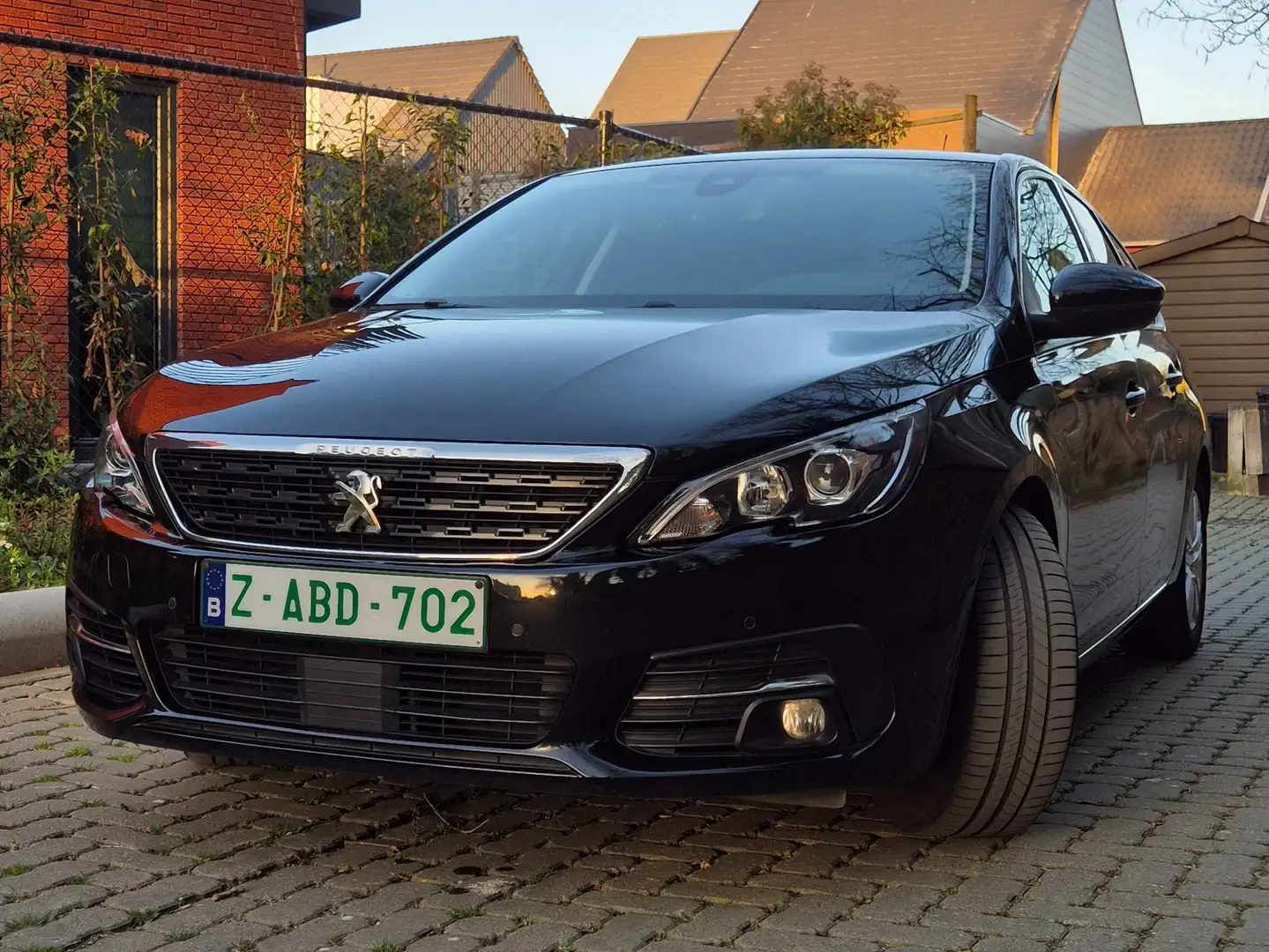 Peugeot 308 308 SW BlueHDi 100 Start & Stop ACTIVE Noir - 1