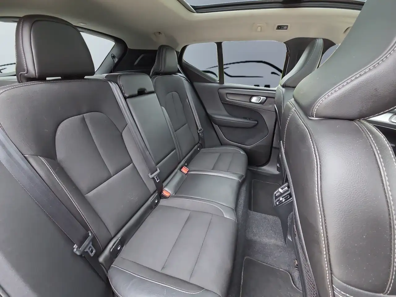 Volvo XC40 снимка Volvo XC40