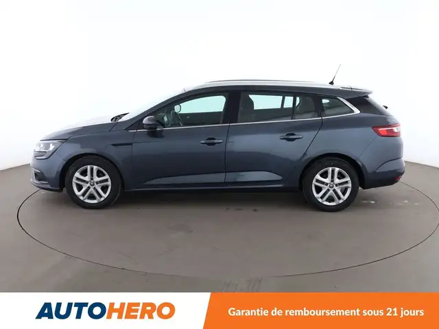 Renault Megane view 3