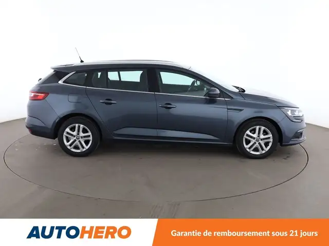 Renault Megane view 7