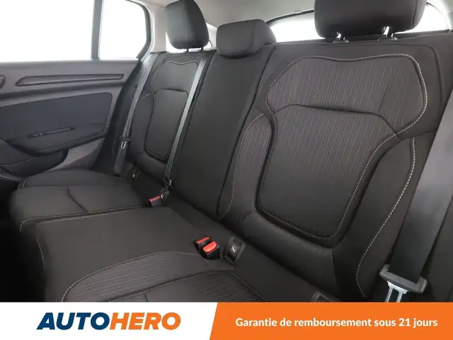 Renault Megane view 14