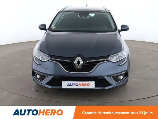 Renault Megane view 9