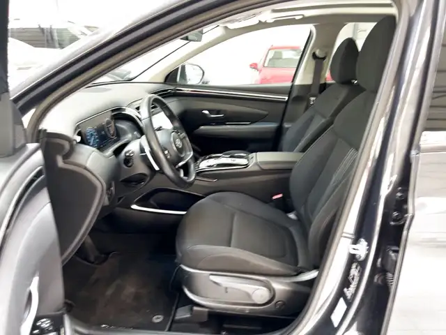 Hyundai Tucson view 8