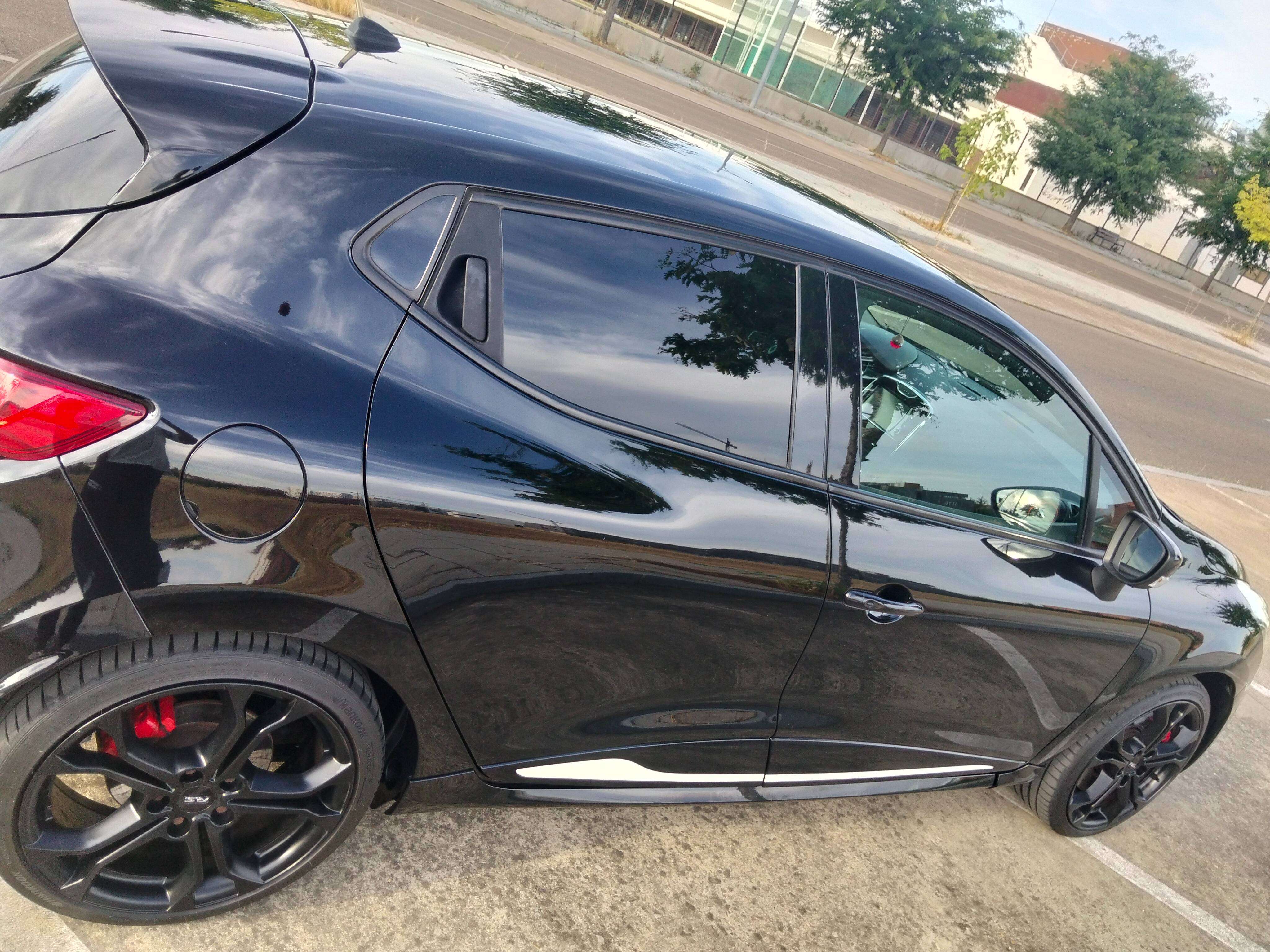 Renault Clio Clio 1.6 Renault Sport EDC 200 Renault Sport - foto 1