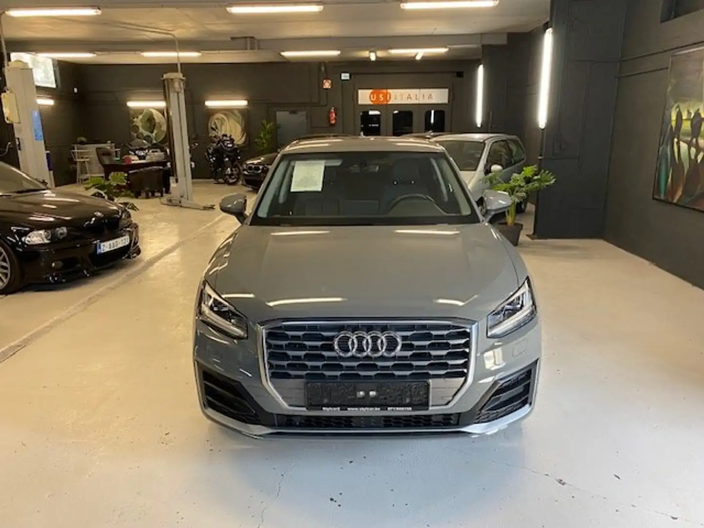Audi Q2 35 TDi Sport ** PACK S-LINE ** 12 MOIS DE GARANTIE Gris - 2