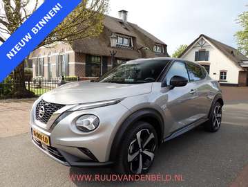 1.0 DIG-T Premiere Edition CARPLAY / STOELVERWARMI