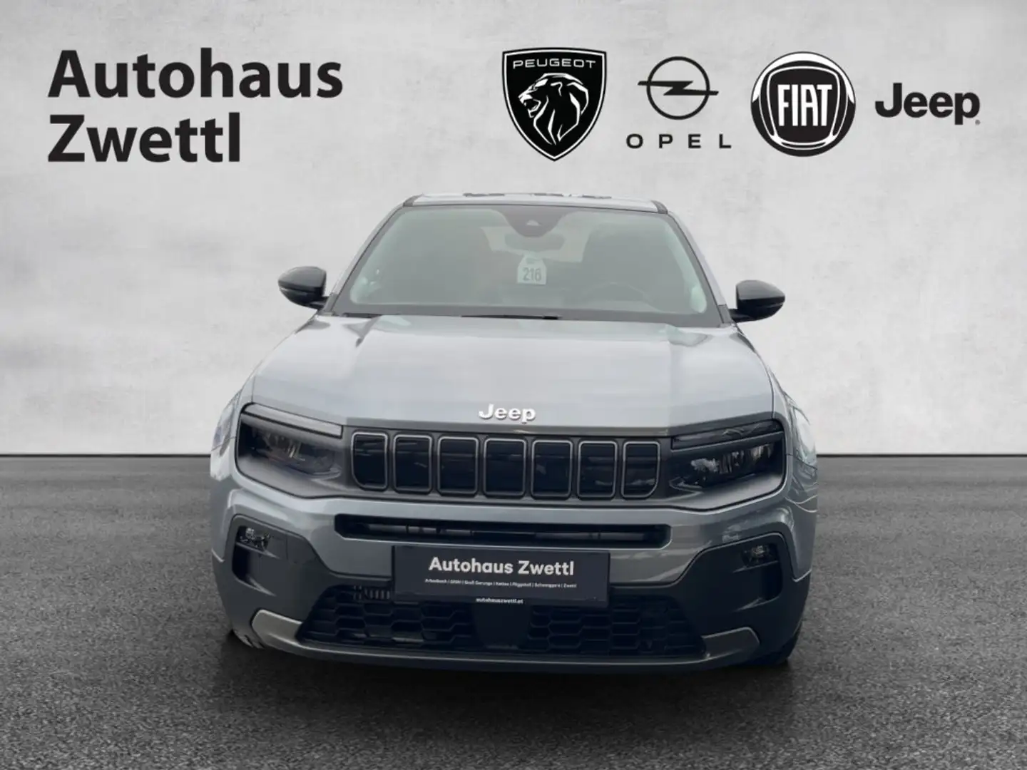 Jeep Avenger Longitude MHEV 100 DCT6 Gris - 2