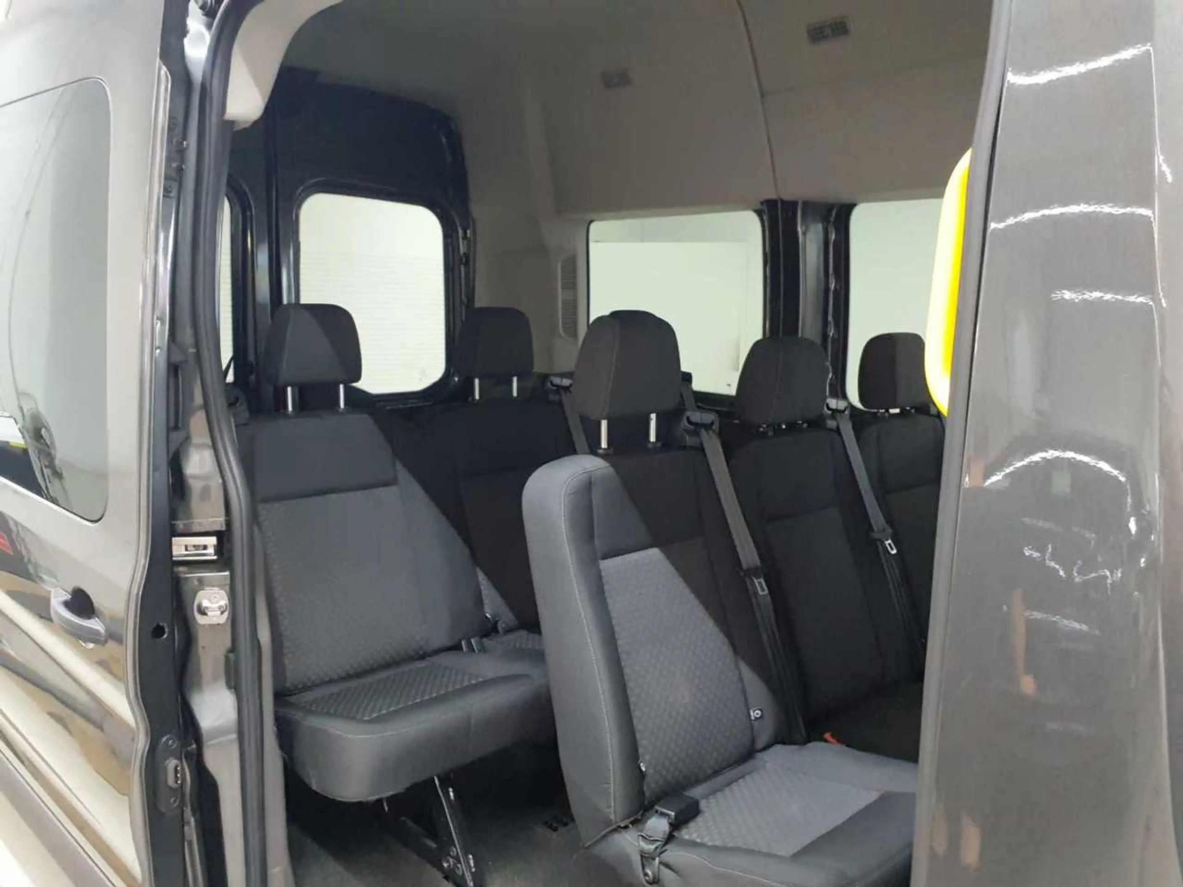 Ford Transit Transit 310 L2H3 Autom.9-Si Klima v/h — photo 11