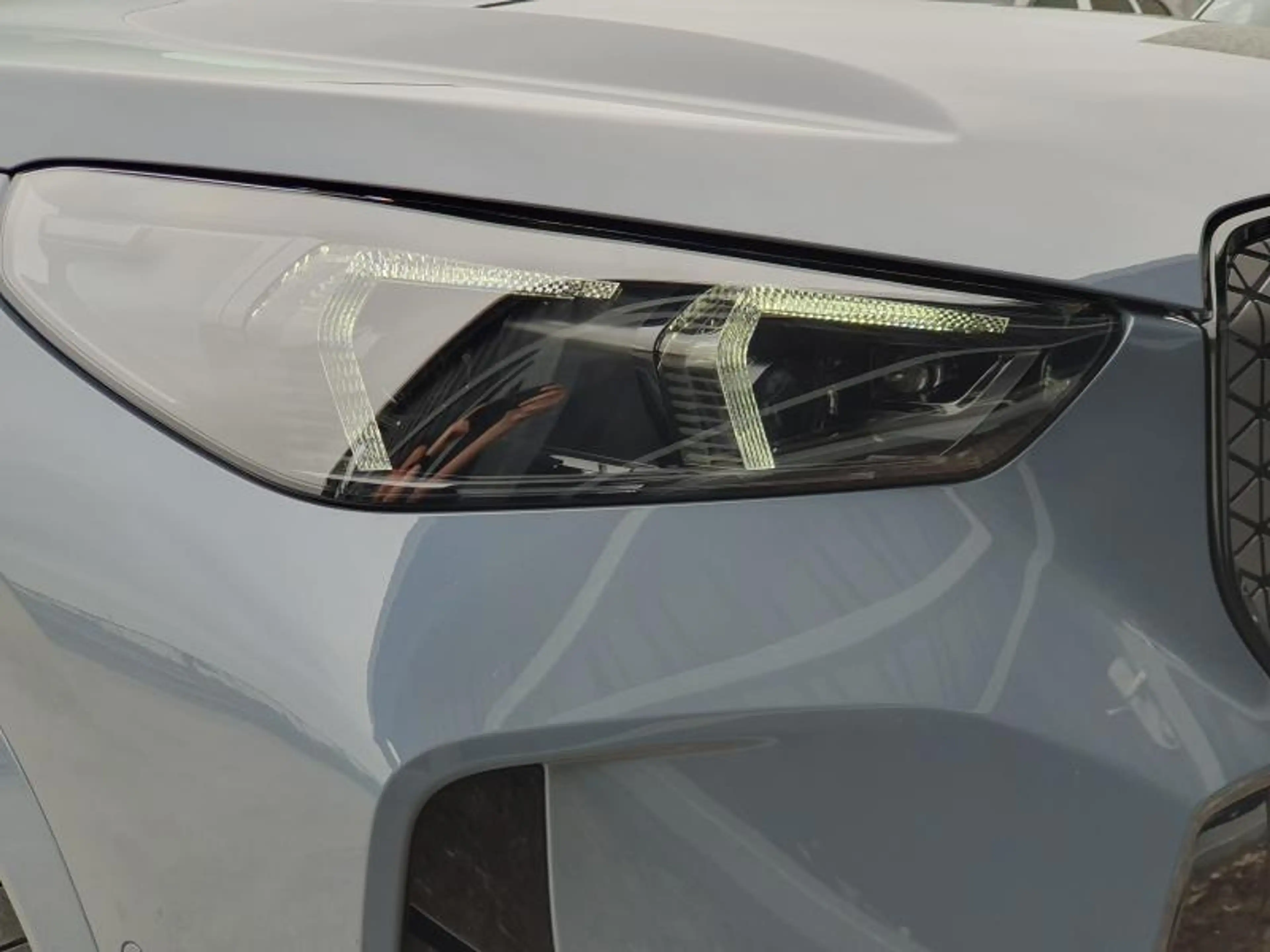 BMW iX1 M SPORT PRO - PANO - HARMAN KARDON - eDrive20 — photo 8