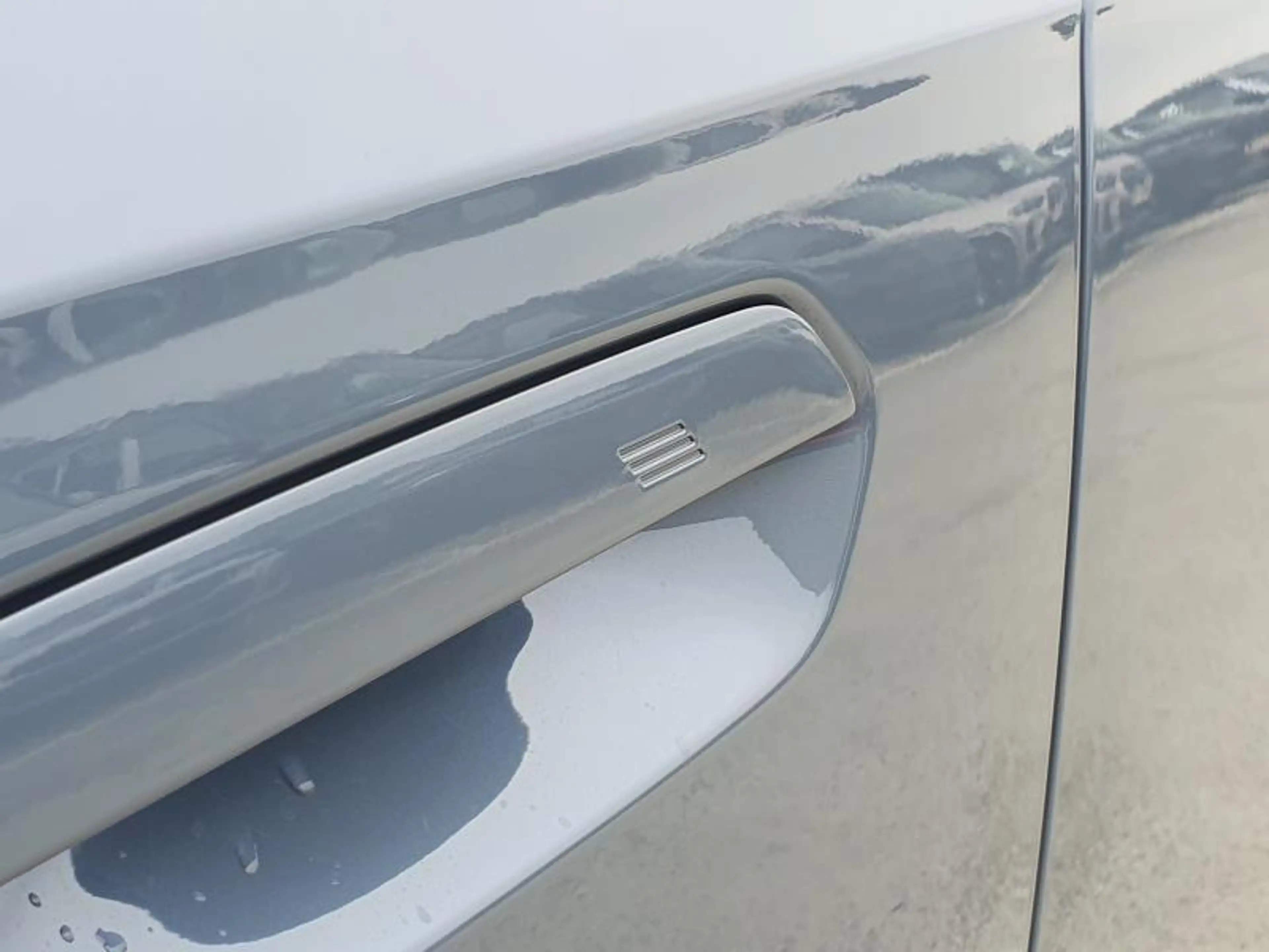 BMW iX1 M SPORT PRO - PANO - HARMAN KARDON - eDrive20 — photo 9