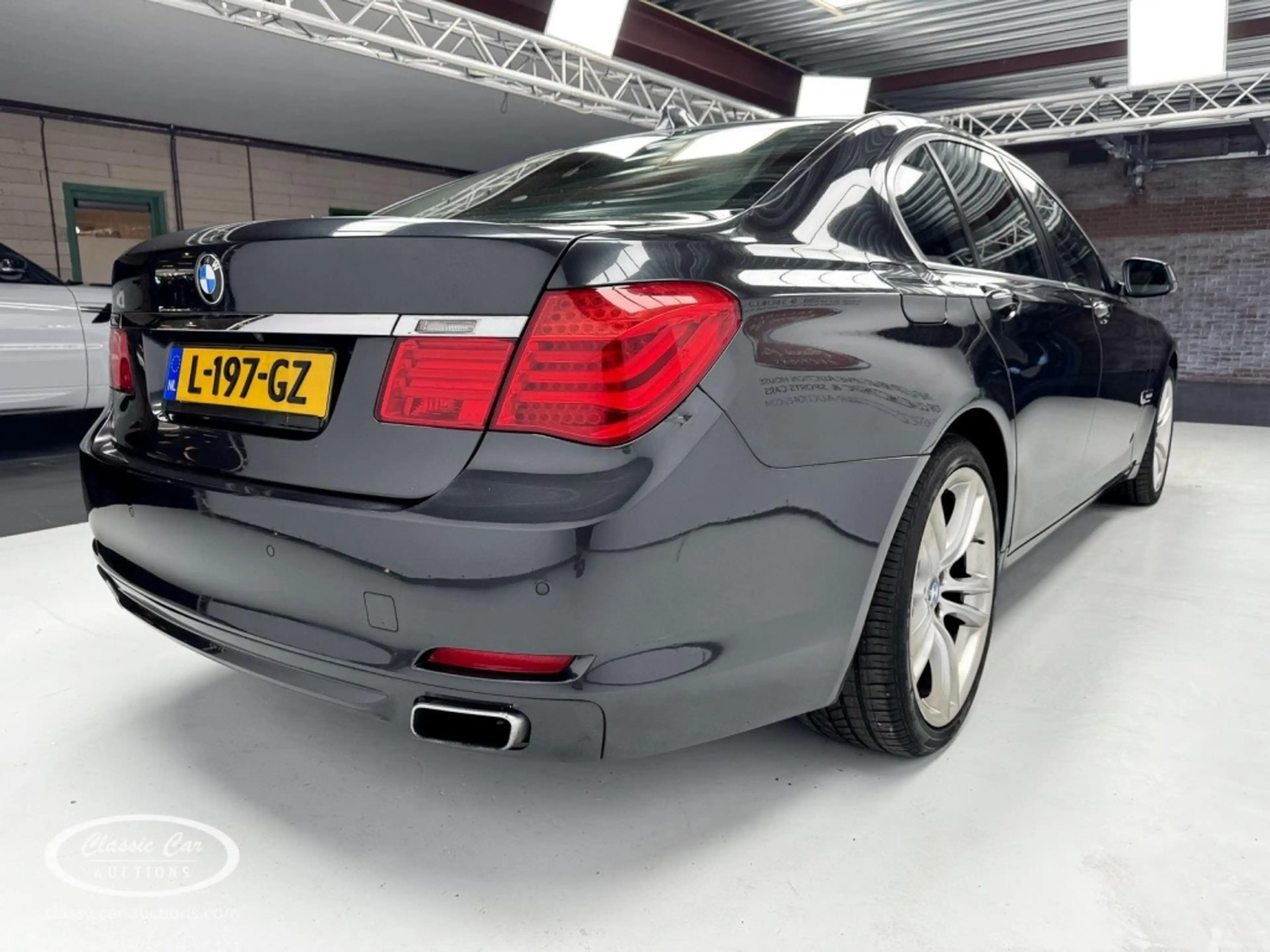 BMW 750 750i High Executive - ONLINE AUCTION — photo 4