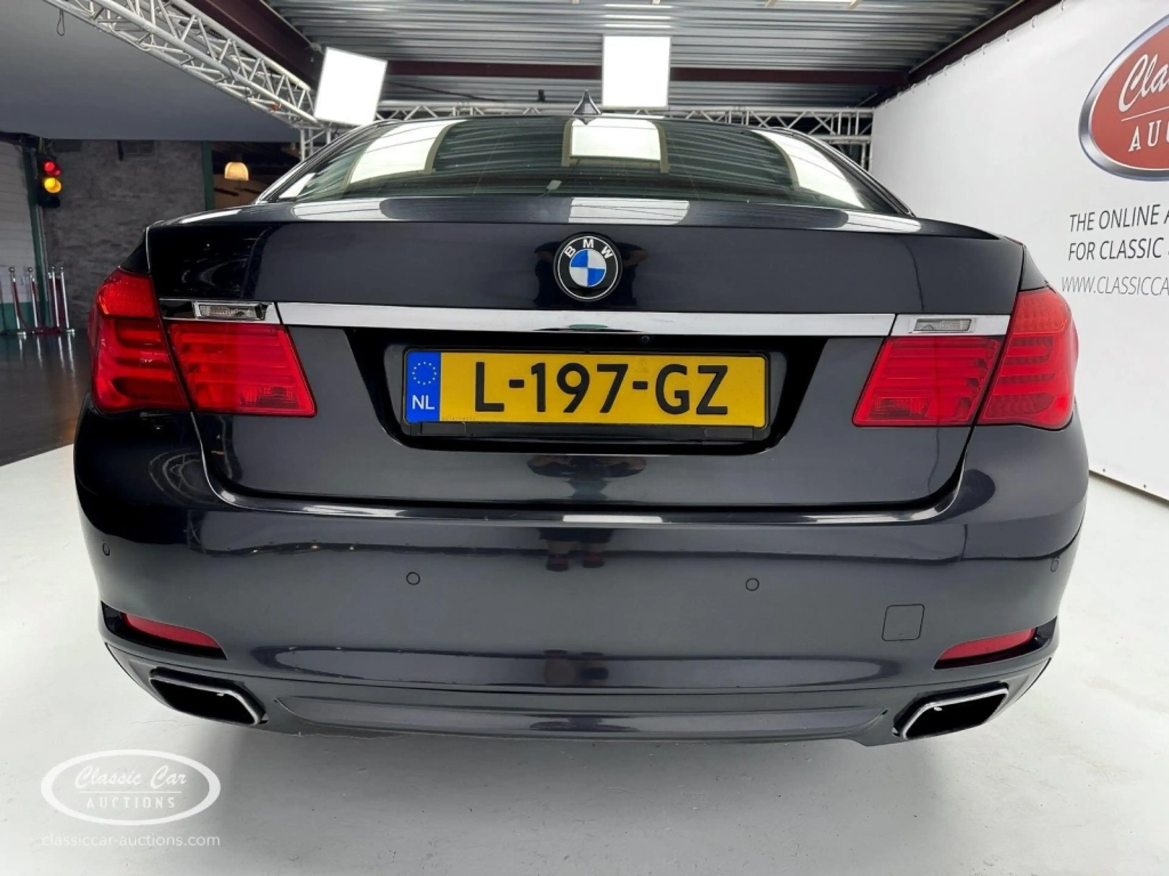 BMW 750 750i High Executive - ONLINE AUCTION — photo 5