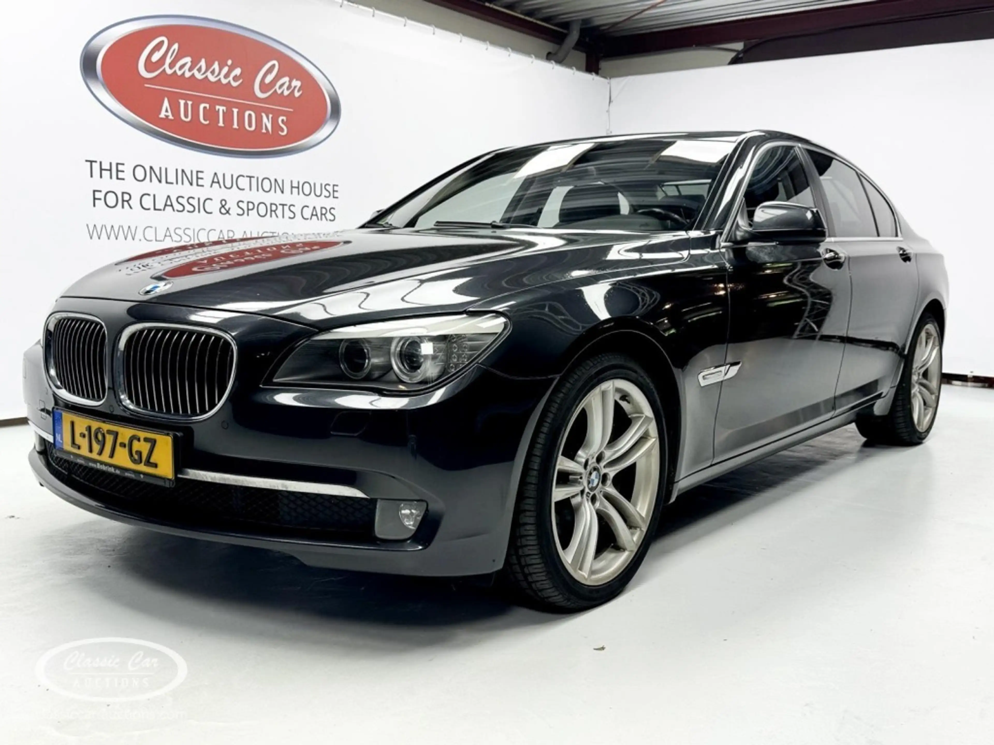 BMW 750 750i High Executive - ONLINE AUCTION