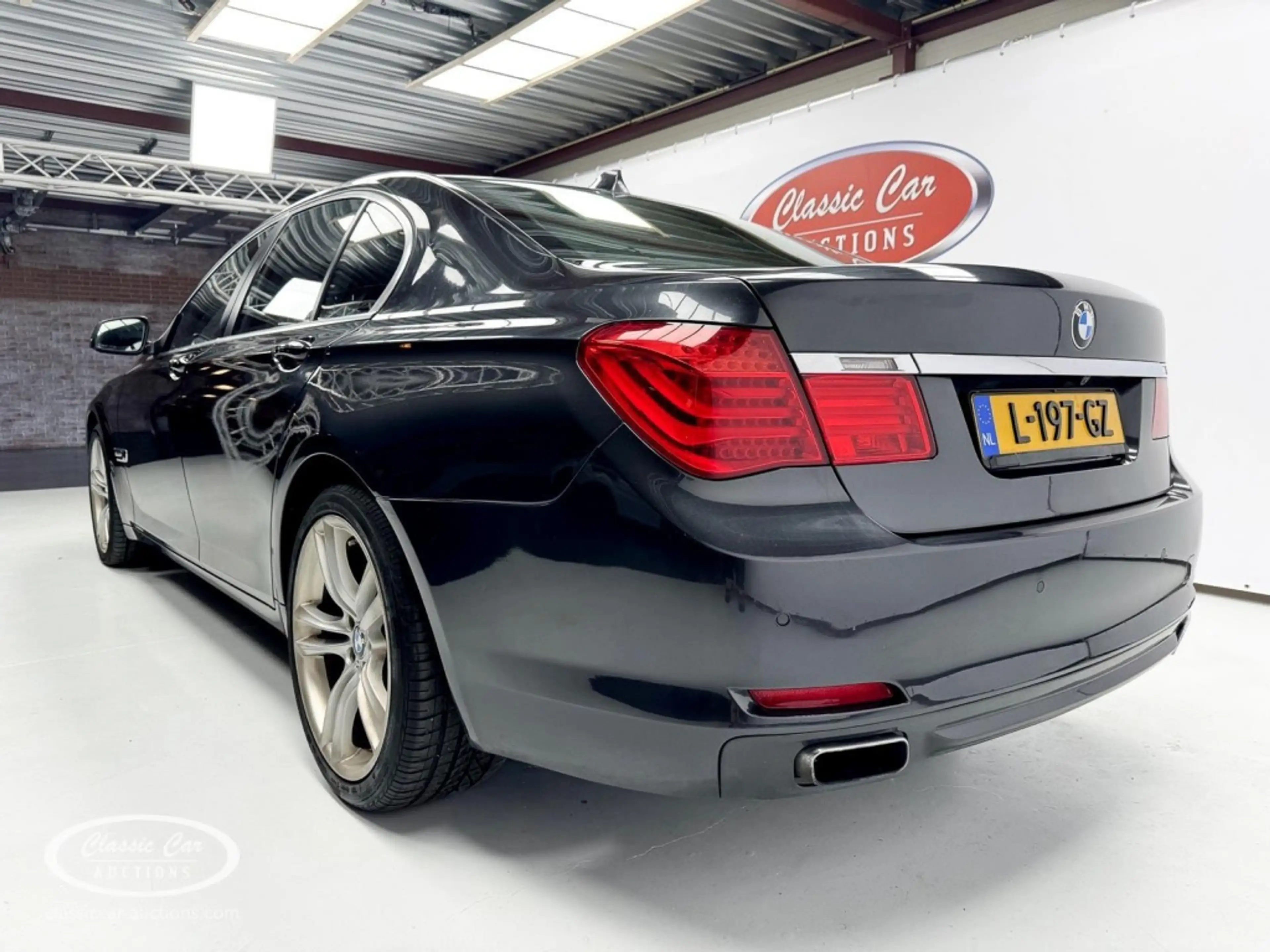 BMW 750 750i High Executive - ONLINE AUCTION — photo 6
