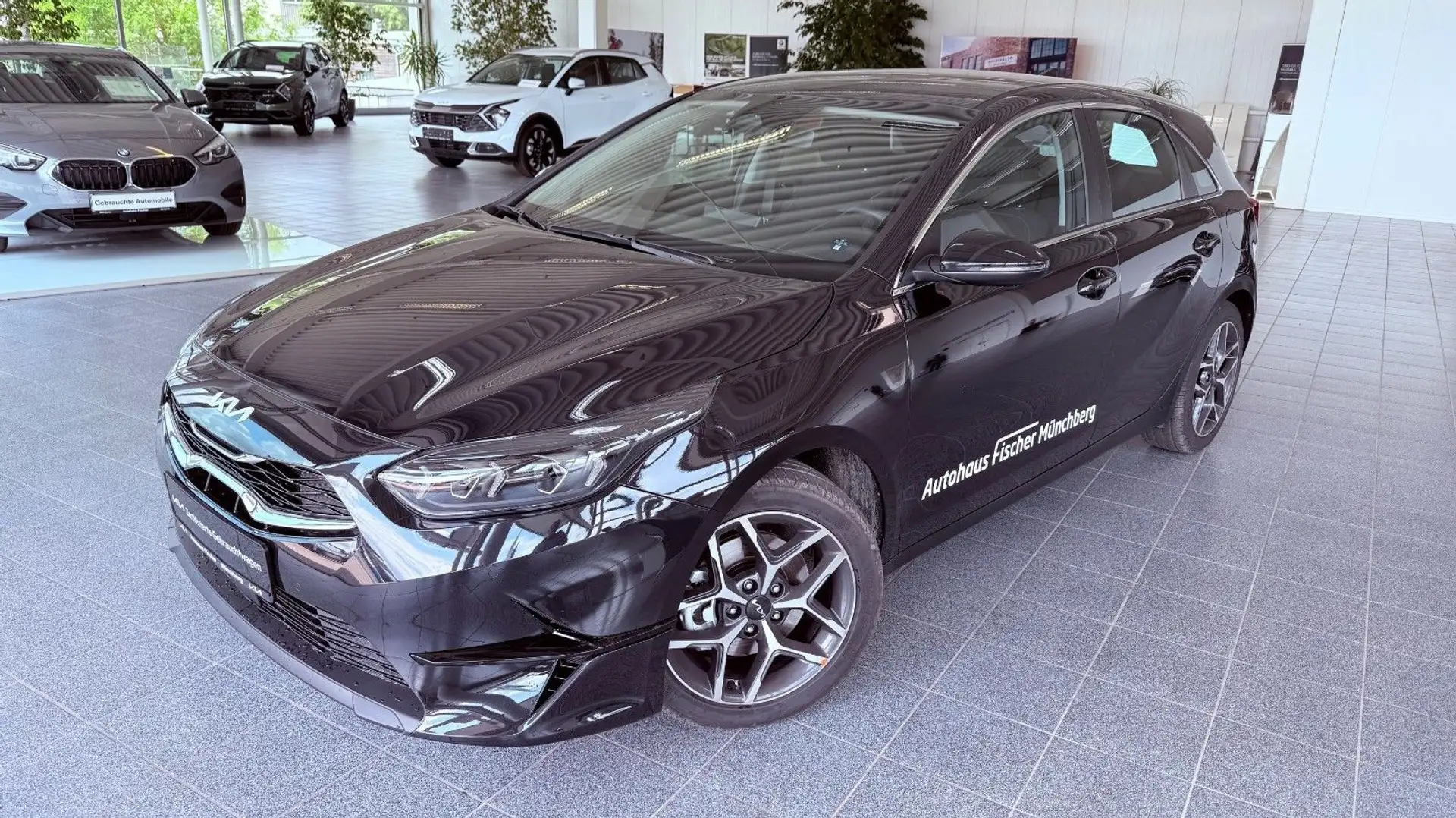 Kia Ceed / cee'd Ceed 1.5 T 140 DCT 7 Spirit, Tech. Schwarz - 1