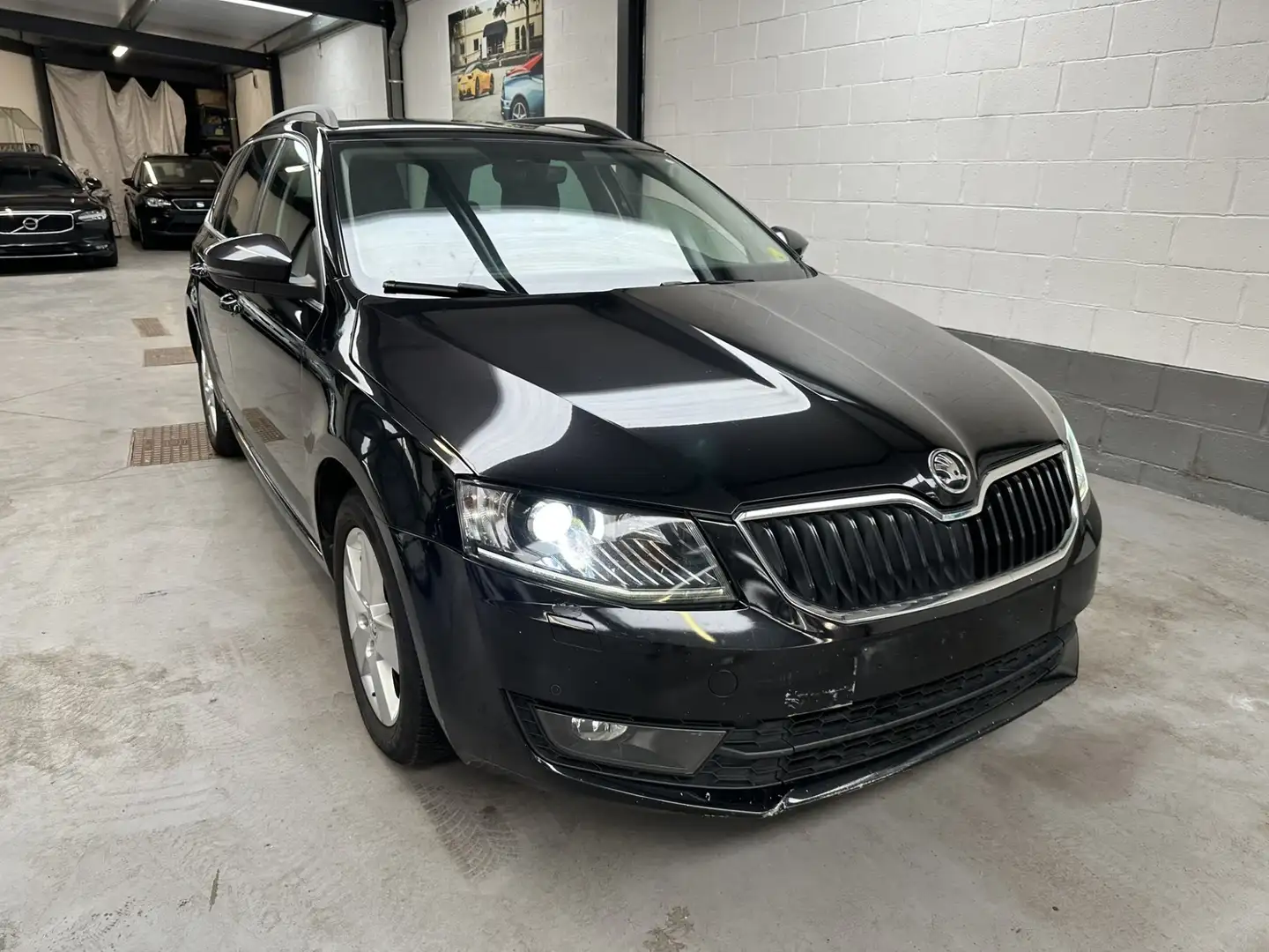 Skoda Octavia Octavia Combi 1.4 CNG Ambition Noir - 1