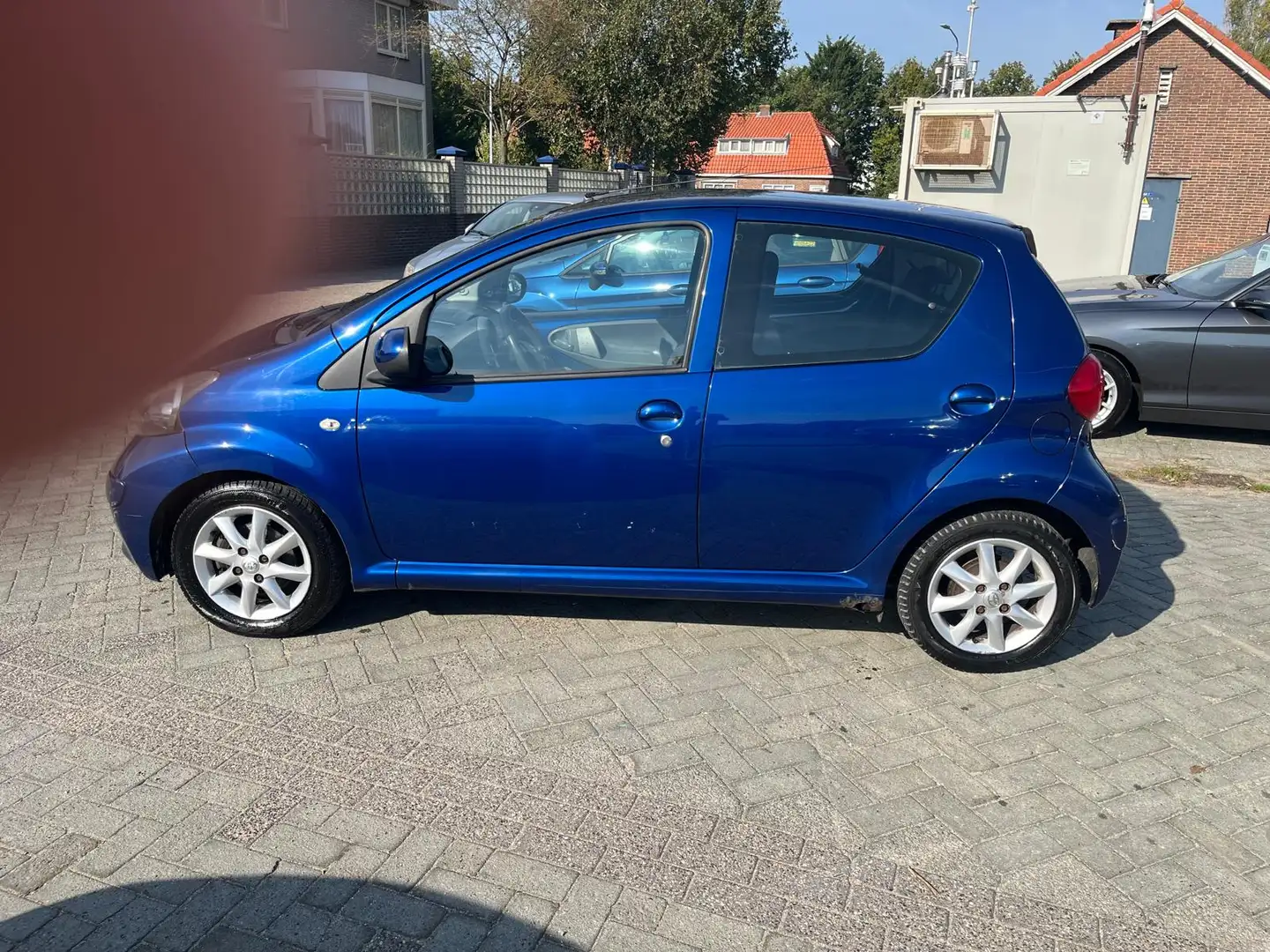 Toyota Aygo 1.0-12V + elec ramen cv Bleu - 2