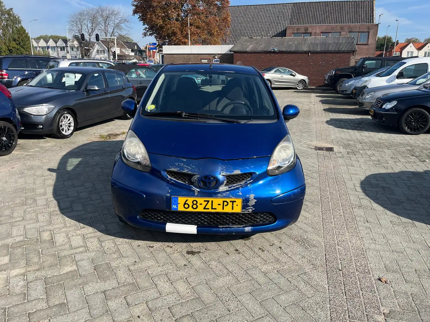 Toyota Aygo 1.0-12V + elec ramen cv Bleu - 1